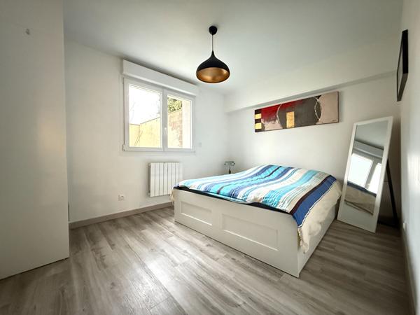 Superbe Maison à Vendre à Bezannes - 6 Chambres et Grand Jardin !