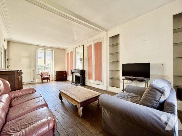 Maison de 6 pièces de 147 m2 avec cave