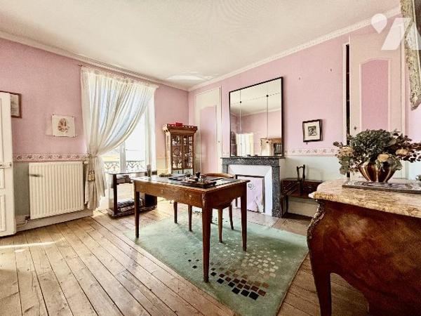 Maison de 6 pièces de 147 m2 avec cave