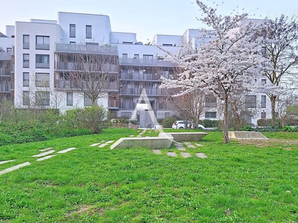 À VENDRE - Appartement 4 pièces avec balcon - MASSY ATLANTIS