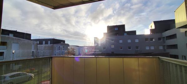 A VENDRE ! Bel appartement Lumineux de 64 m2, 2 chambres, au coeur du Bourg d'Orvault.