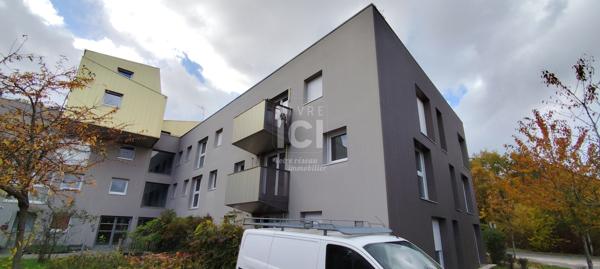 A VENDRE ! Bel appartement Lumineux de 64 m2, 2 chambres, au coeur du Bourg d'Orvault.