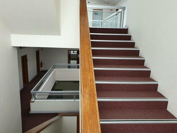 BUREAUX à VENDRE de 1589 m²