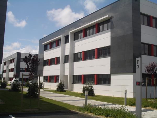 BUREAUX À LOUER -113 M²-ST HERBLAIN