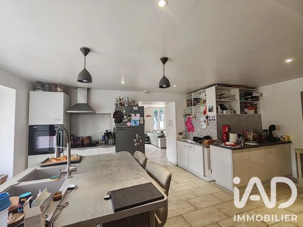 Maison à vendre 4 pièces 130 m² Chablis