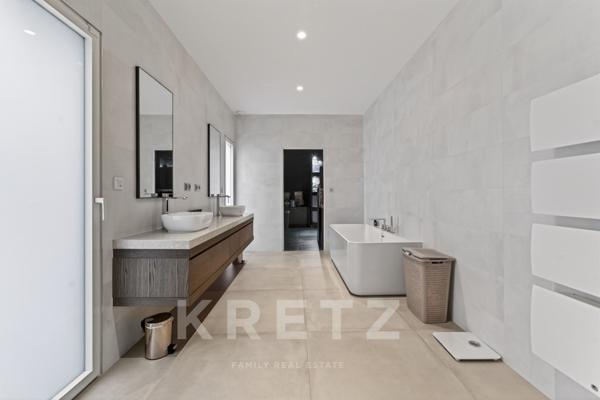 Villa contemporaine avec piscine et patio – Quartier Malard, Narbonne