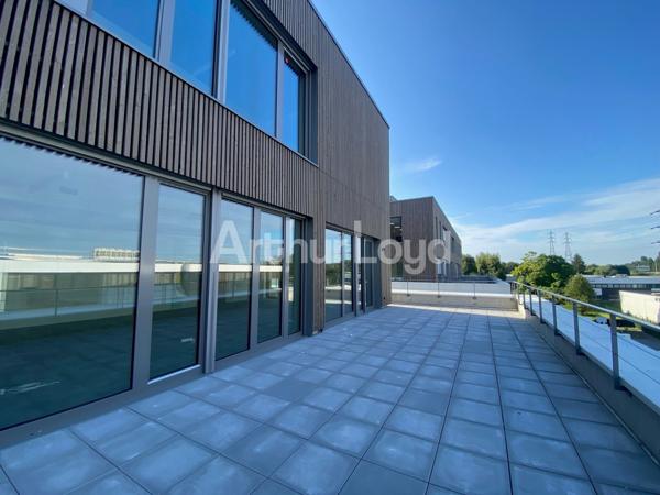 Bureaux à louer à Marcq-en-Baroeul avec parkings et terrasse