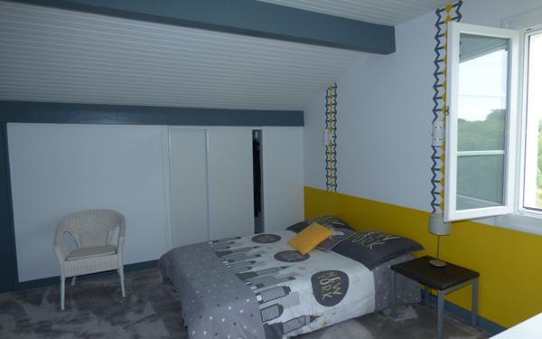 Maison à vendre    7 pièces •  Urcuit