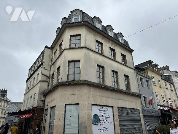 Immeuble en Monopropriété à usage mixte