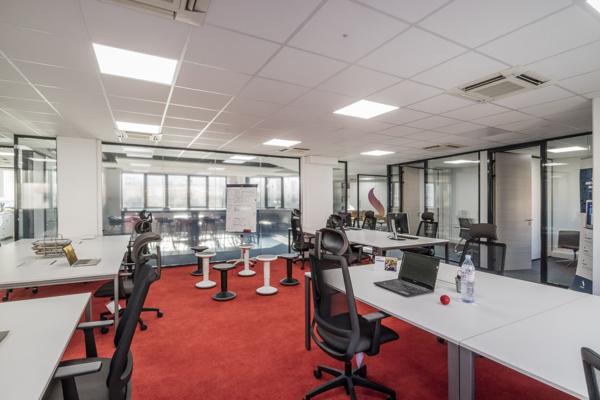 Bureaux à vendre au Kremlin-Bicêtre proche métro et commerces