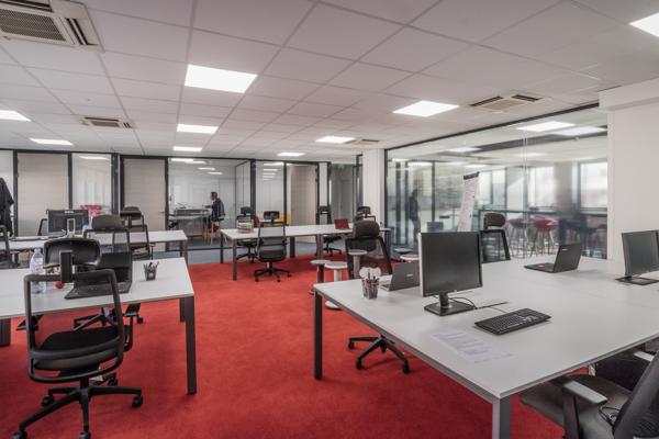 Bureaux à vendre au Kremlin-Bicêtre proche métro et commerces