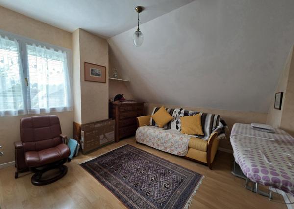 Maison à CHERBOURG-EN-COTENTIN, 50130 - 5 pièces 92m²
