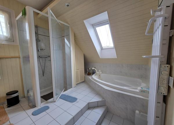 Maison à CHERBOURG-EN-COTENTIN, 50130 - 5 pièces 92m²