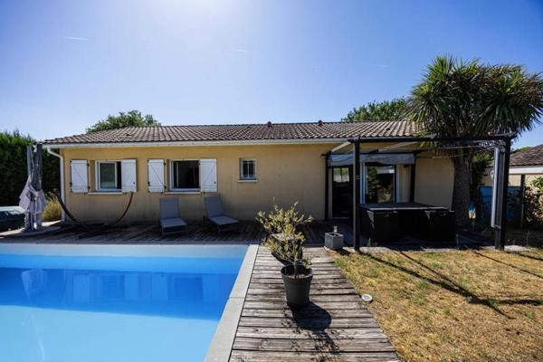 Maison à vendre 424 681 € Saint-Vincent-de-Tyrosse 5 p 102 m² DPE C