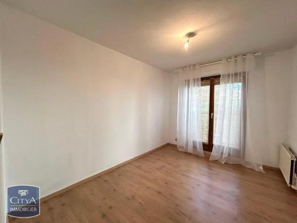 Appartement à louer 3 pièces 74m²