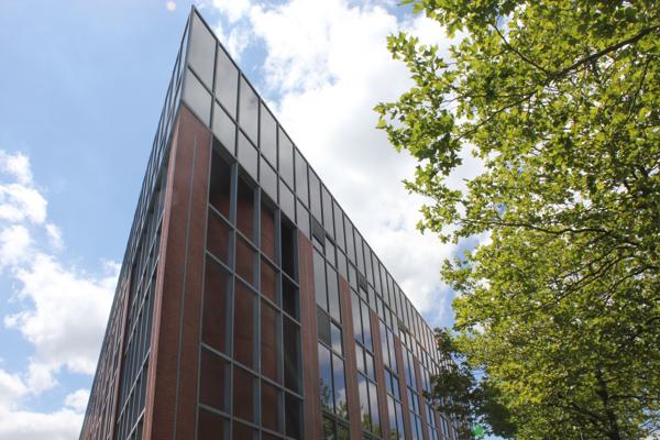 CENTRE VILLE DE SQY, Bureaux à Louer