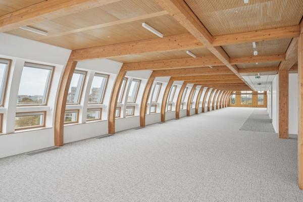 Bureaux neufs avec vue sur la Seine - Nombreux services dernière génération - Espace extérieur