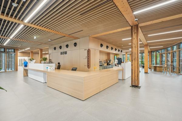 Bureaux neufs avec vue sur la Seine - Nombreux services dernière génération - Espace extérieur