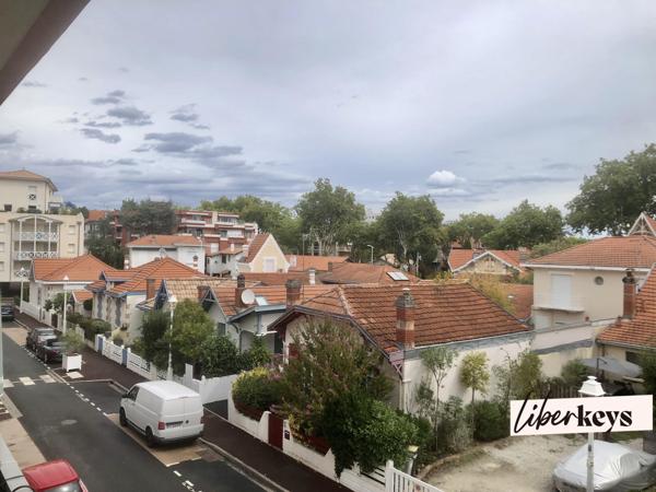 Appartement T1 de  21 m² avec cave et parking au centre-ville d'Arcachon.