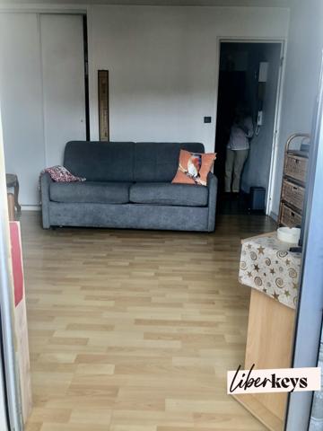 Appartement T1 de  21 m² avec cave et parking au centre-ville d'Arcachon.