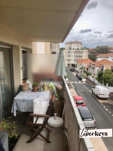 Appartement T1 de  21 m² avec cave et parking au centre-ville d'Arcachon.