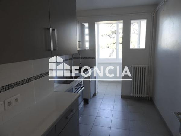 Location Appartement 4 pièces 93.1 m² - 191 RUE DU CARMEL Bois Guillaume 76230