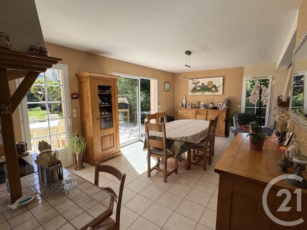 Maison à vendre  6 pièces - 141,96 m 2   GOUVILLE SUR MER  - 50