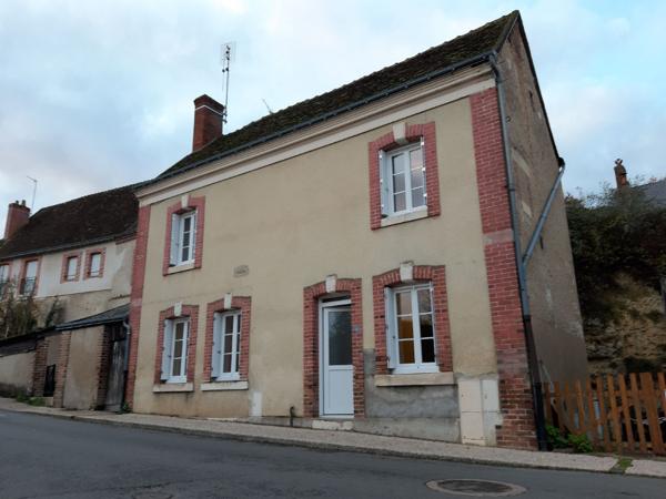4mn CH-RENAULT - MAISON DE VILLAGE