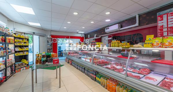 À vendre Local commercial 100 m² - Vienne 38200