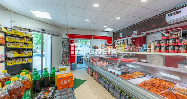 À vendre Local commercial 100 m² - Vienne 38200