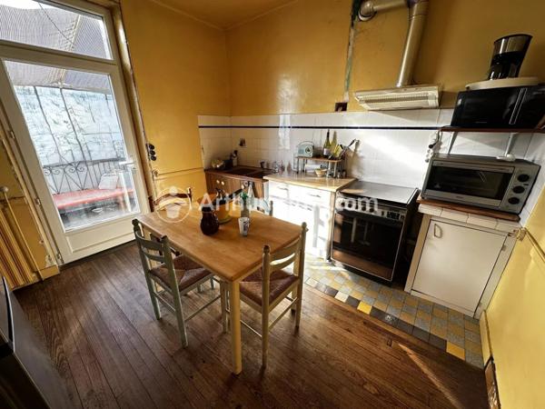 Vente Maison 6 pièces 111 m2 à Saint-Astier