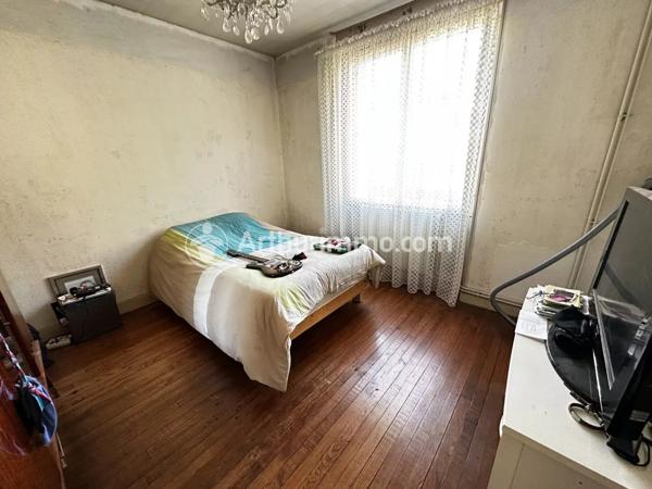 Vente Maison 6 pièces 111 m2 à Saint-Astier