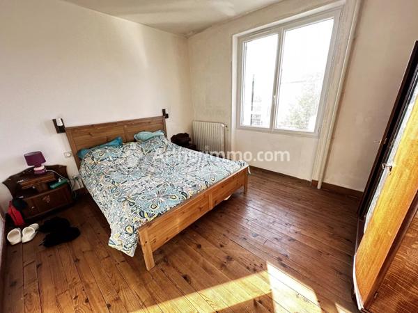 Vente Maison 6 pièces 111 m2 à Saint-Astier