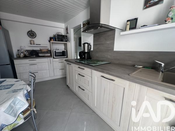 Maison à vendre 5 pièces 65 m² Saint-Vincent-sur-Jard