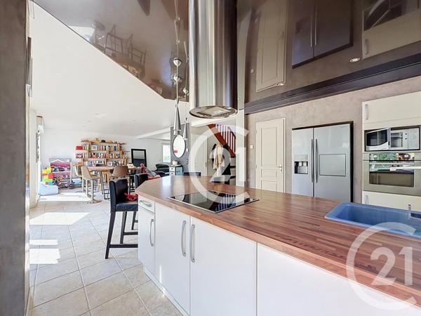 Maison à vendre  7 pièces - 160 m 2   IFS  - 14