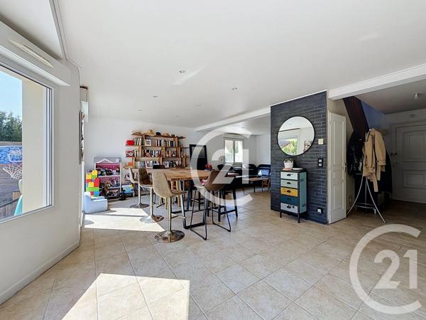 Maison à vendre  7 pièces - 160 m 2   IFS  - 14