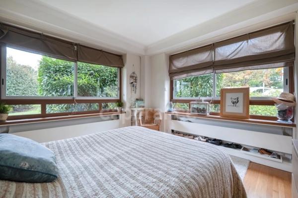 Appartement à vendre 5 pièces LOUVECIENNES (78)