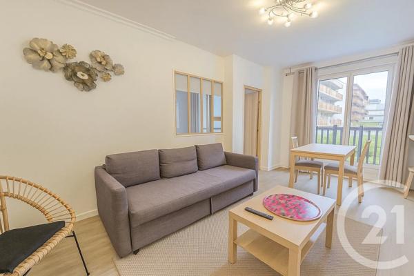 Appartement F2 à vendre  2 pièces - 44,10 m 2   DEAUVILLE  - 14