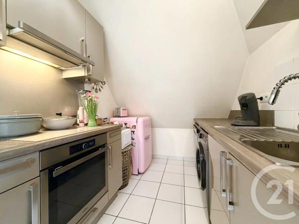 Appartement F2 à vendre  2 pièces - 44,10 m 2   DEAUVILLE  - 14