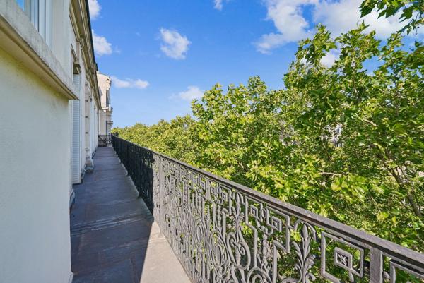 Vente Appartement de luxe Paris 8 7 Pièces 250 m²