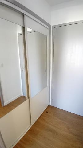 A louer Appartement T1 Mont De Marsan quartier Dagas clim balcon parking