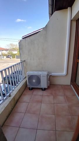 A louer Appartement T1 Mont De Marsan quartier Dagas clim balcon parking