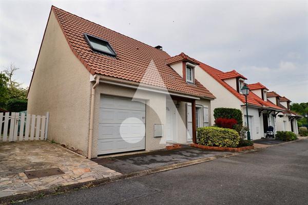 Maison 5 pièces 91.93 m2