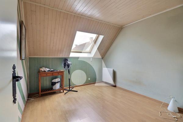 Maison 5 pièces 91.93 m2