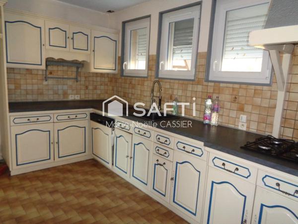 Villa de ville 147 m², 5 chambres ou 2 appartements, avec terrain