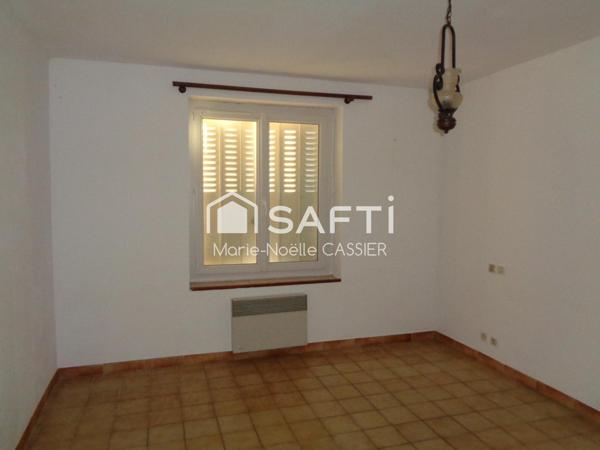 Villa de ville 147 m², 5 chambres ou 2 appartements, avec terrain