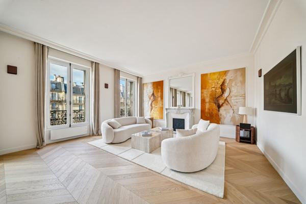 Vente Appartement de luxe Paris 7 3 Pièces 113.62 m²