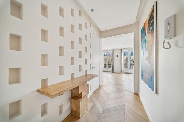 Vente Appartement de luxe Paris 7 3 Pièces 113.62 m²