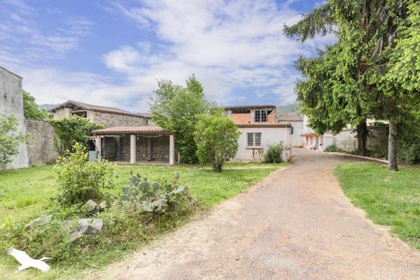 Maison à vendre |  Vernajoul |  7 pièces | 141 m²