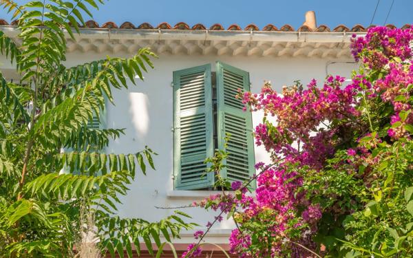 Maison à vendre    5 pièces • 200 m2 La Seyne-sur-Mer